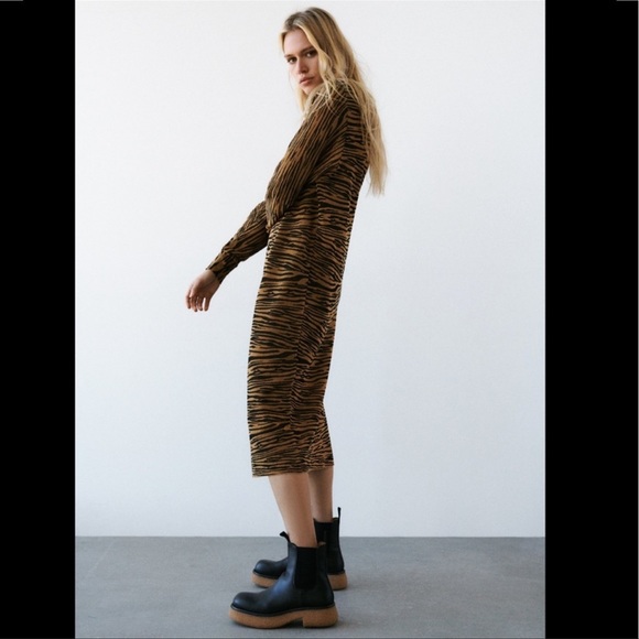 ZARA JACQUARD FINE KNIT DRESS | SIZE: M | NWT - Picture 7 of 11